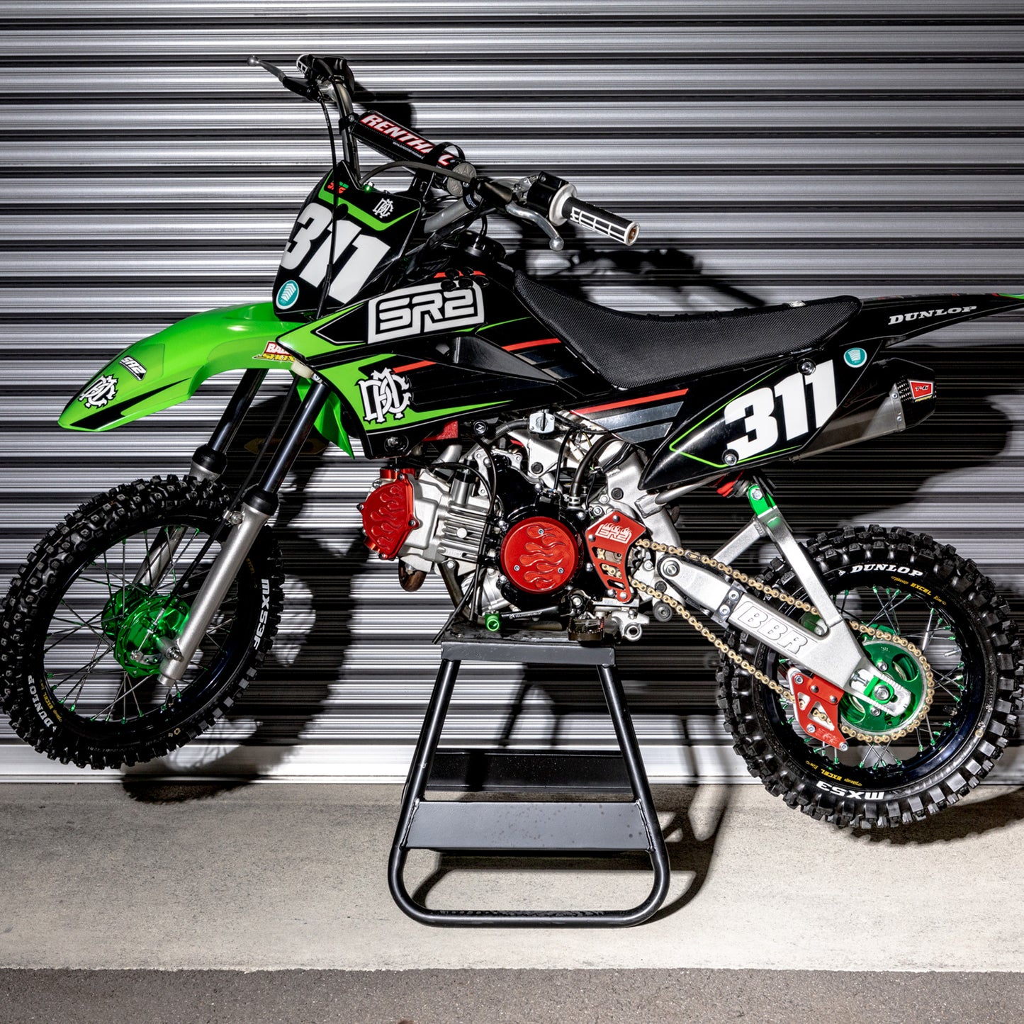 FLAMES CHAIN GUIDE - RED - KLX110L