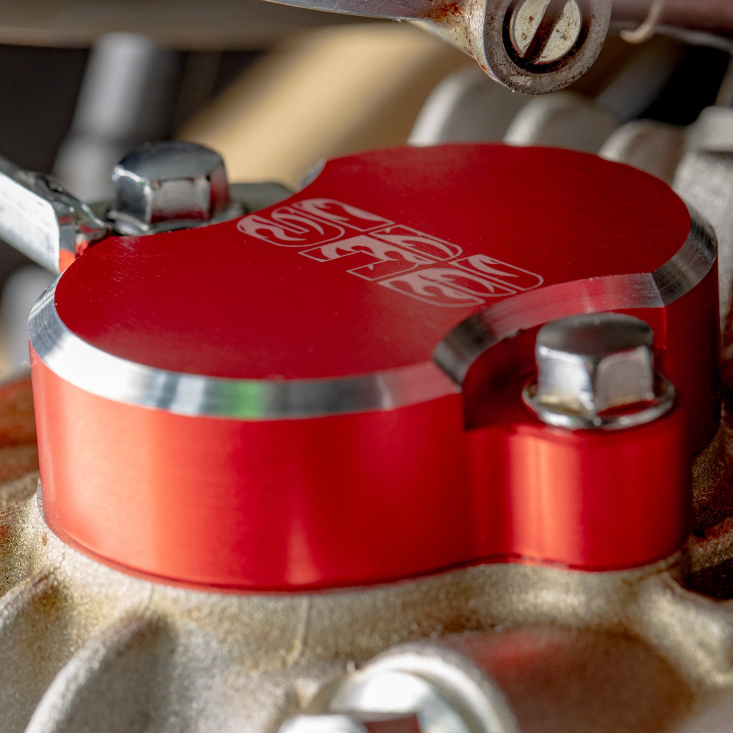 FLAMES TAPPET COVERS - RED - KLX110L